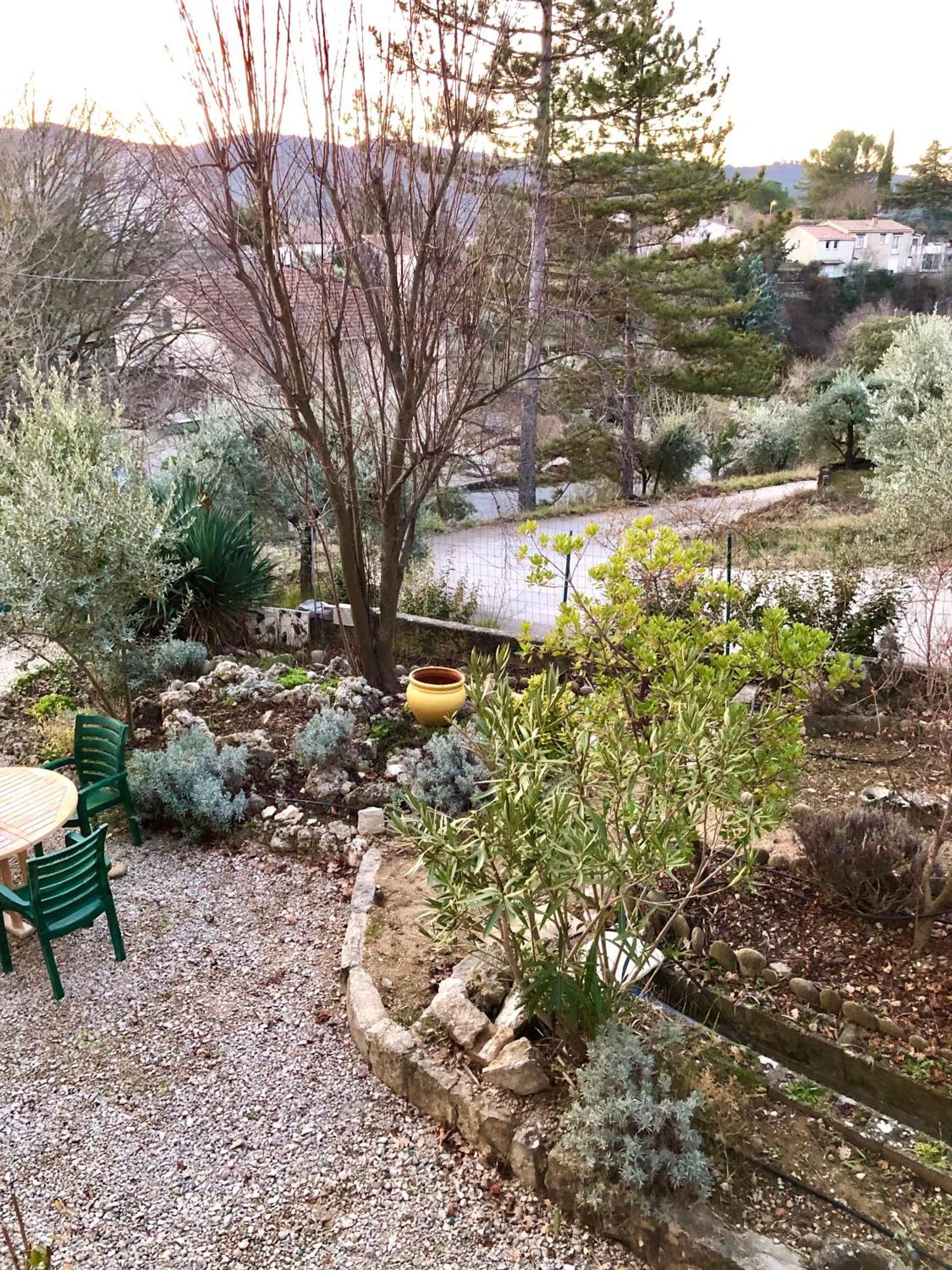 La Rocaille Du Chateau Gréoux-les-Bains Eksteriør bilde